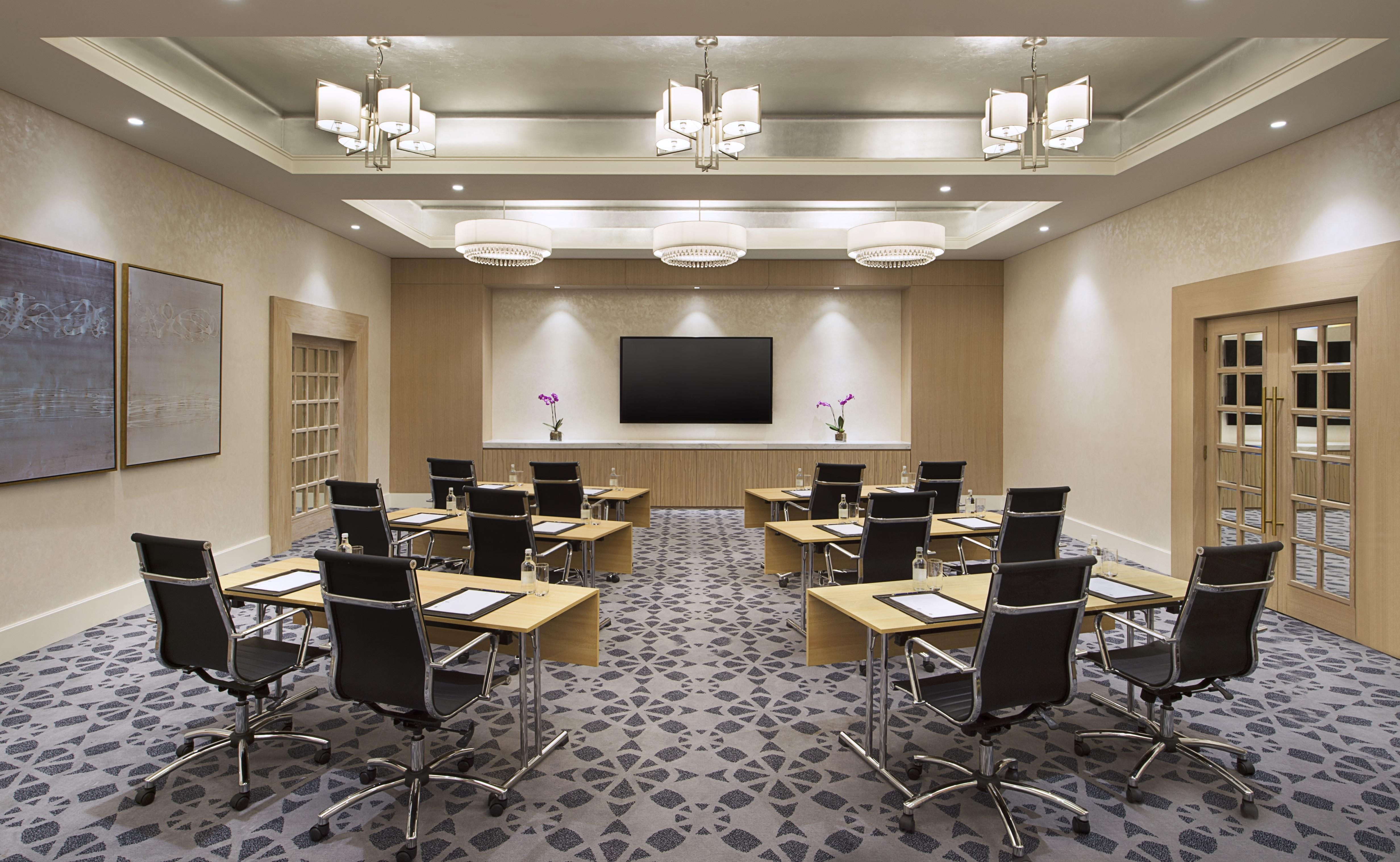 Al Habtoor Grand Resort, Autograph Collection Dubai Ngoại thất bức ảnh Meeting room