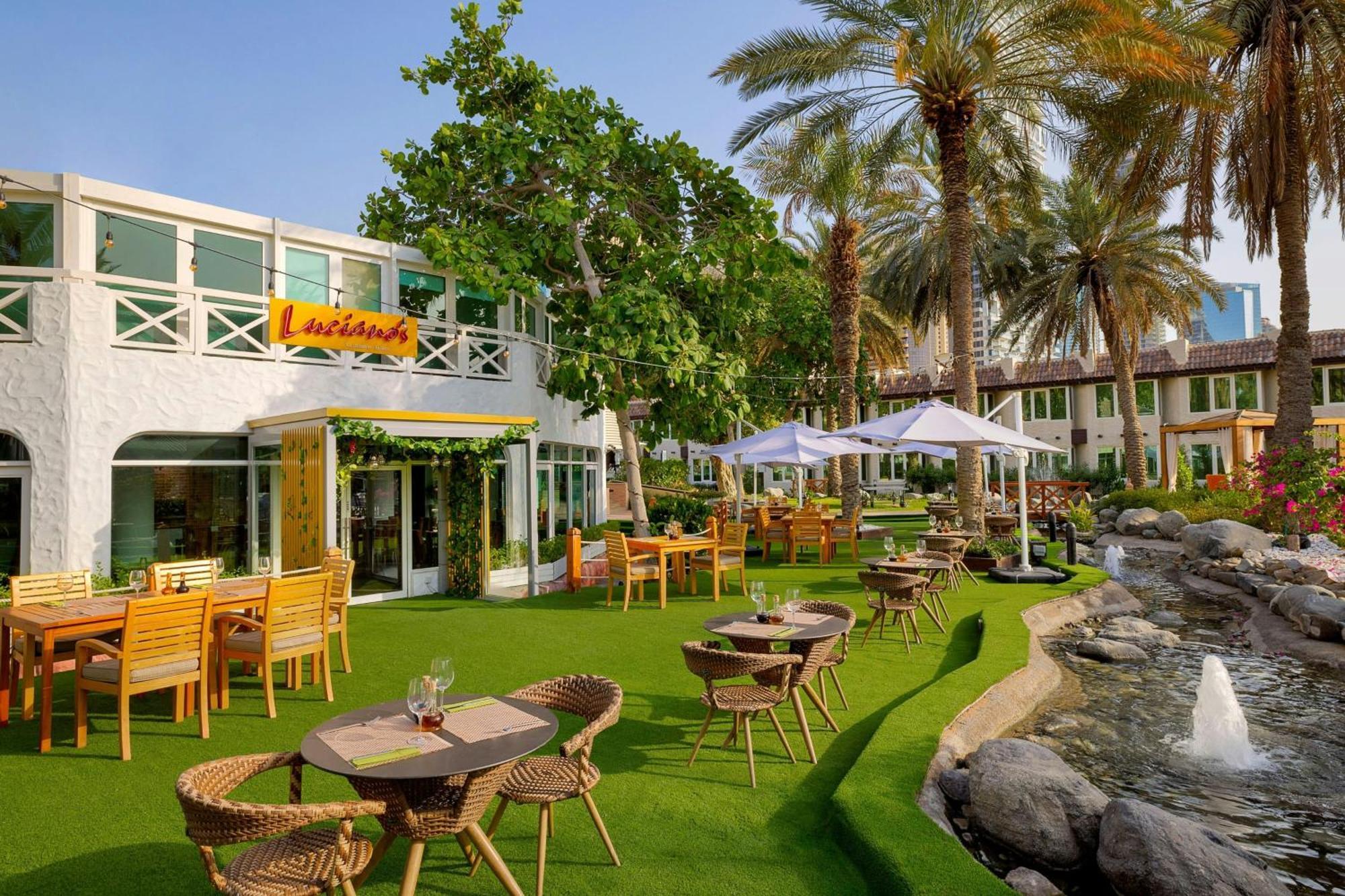 Al Habtoor Grand Resort, Autograph Collection Dubai Ngoại thất bức ảnh The Village
