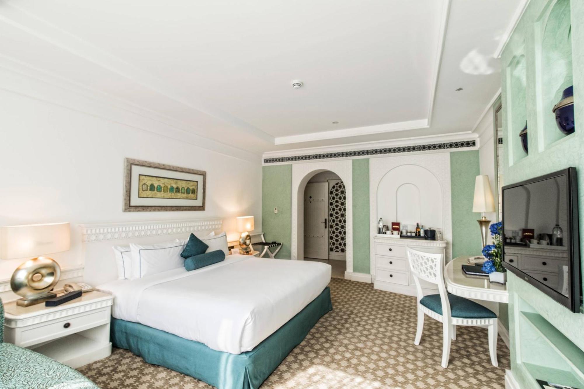 Al Habtoor Grand Resort, Autograph Collection Dubai Ngoại thất bức ảnh Deluxe Room