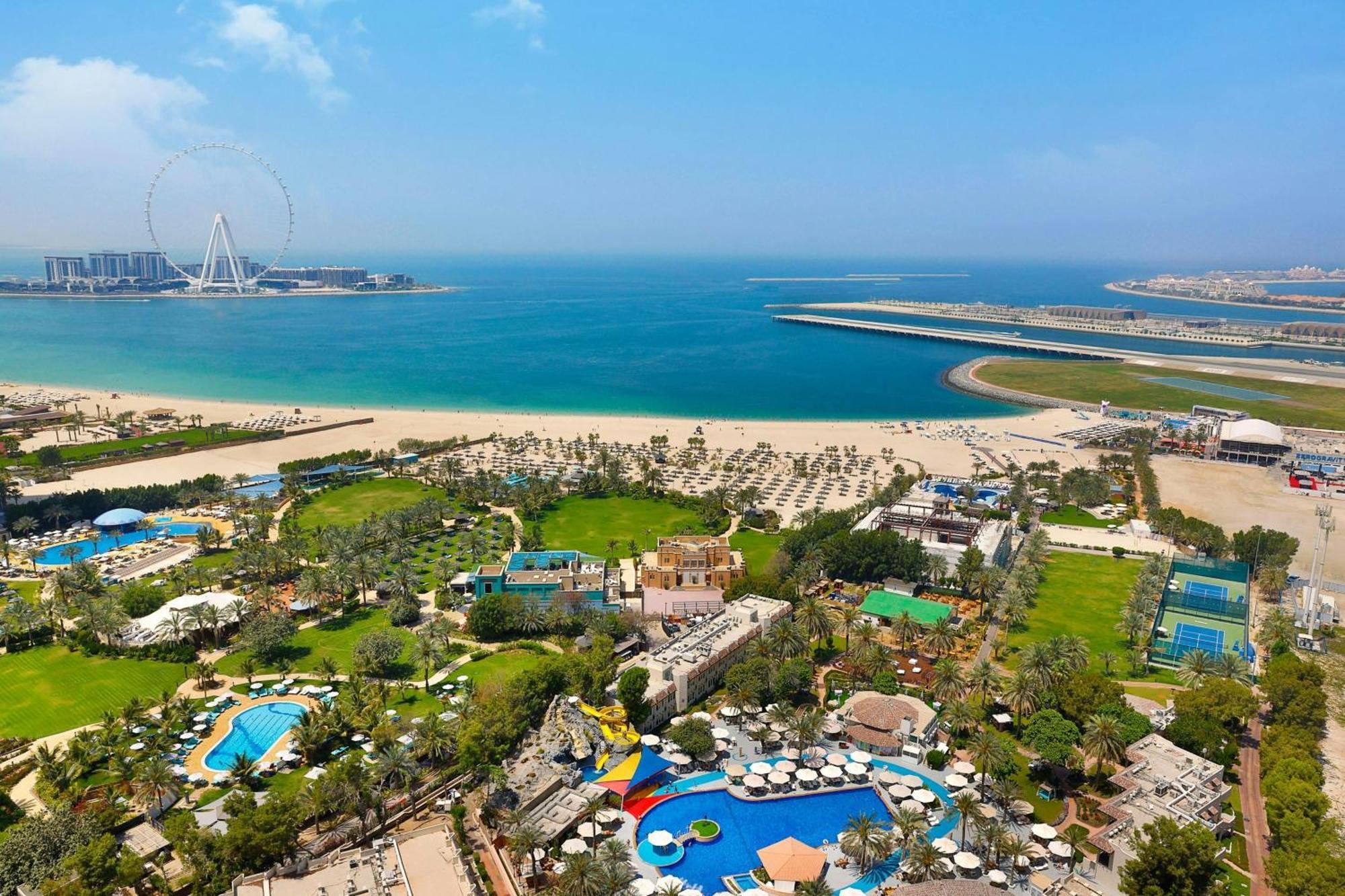 Al Habtoor Grand Resort, Autograph Collection Dubai Ngoại thất bức ảnh Aerial view of Jumeirah Beach Hotel